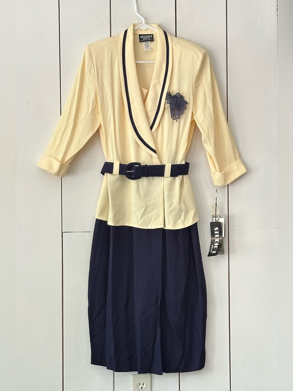 VTG Studio I New York Wrap Dress Vintage Sz 12P Navy / Butter Yellow